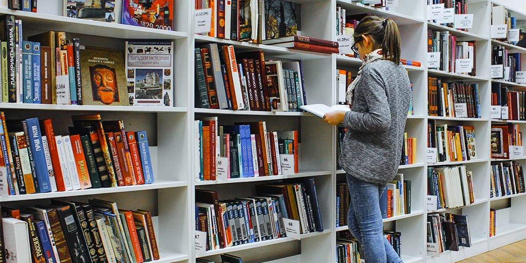 Ecole Mondiale's top 3 picks for middle-school reading