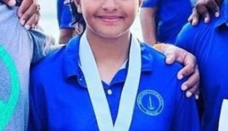 Anandi wins a gold in sailing!